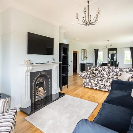 Waterford - 5 Bed - Sleeps 10 - Parking Villa Sluggera