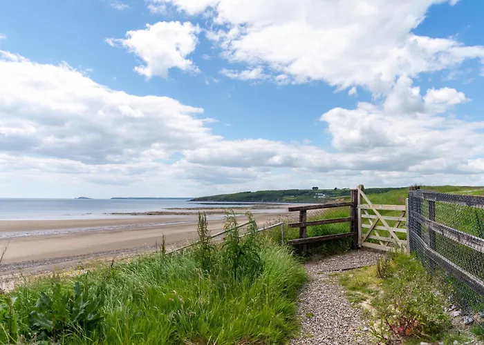 - 5 Bed - Sleeps 10 - Parking 워터퍼드